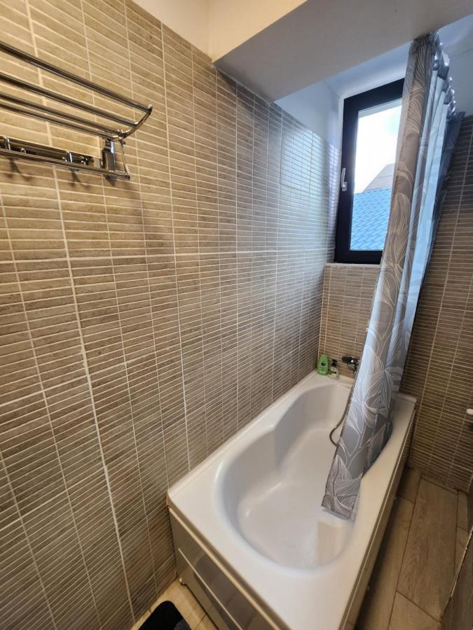 New House In Ultra Center Near Iulius & Palas Mall Iasi Exterior foto
