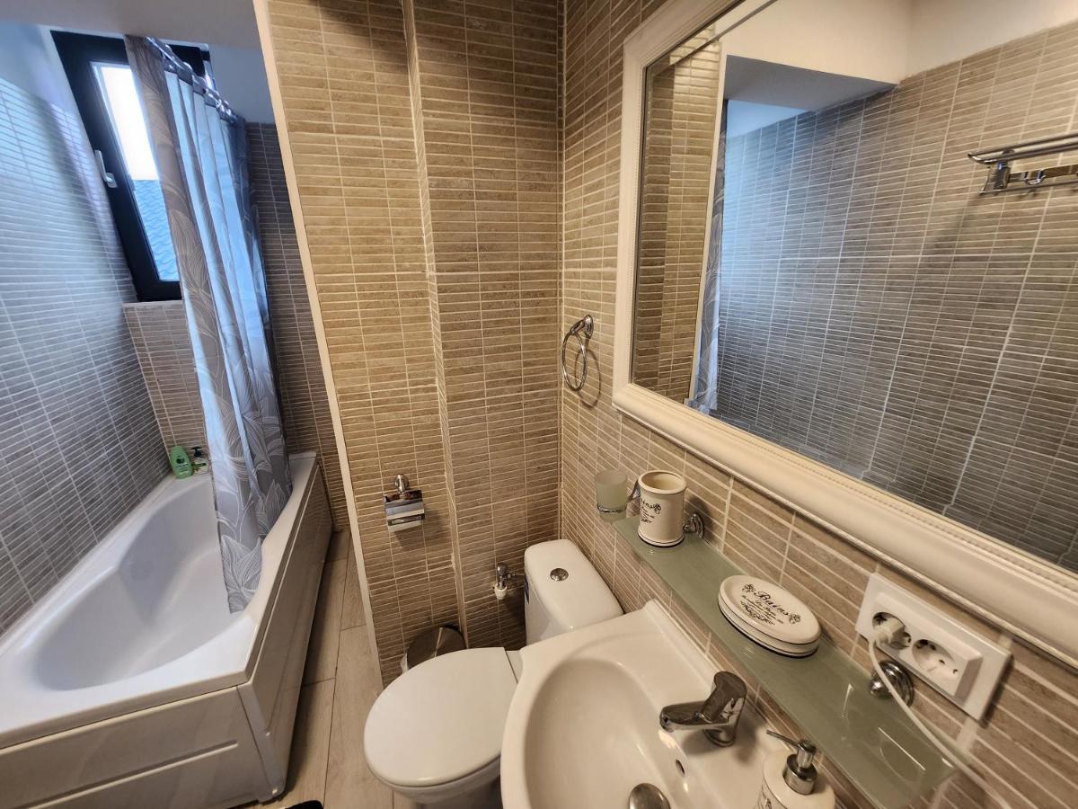 New House In Ultra Center Near Iulius & Palas Mall Iasi Exterior foto